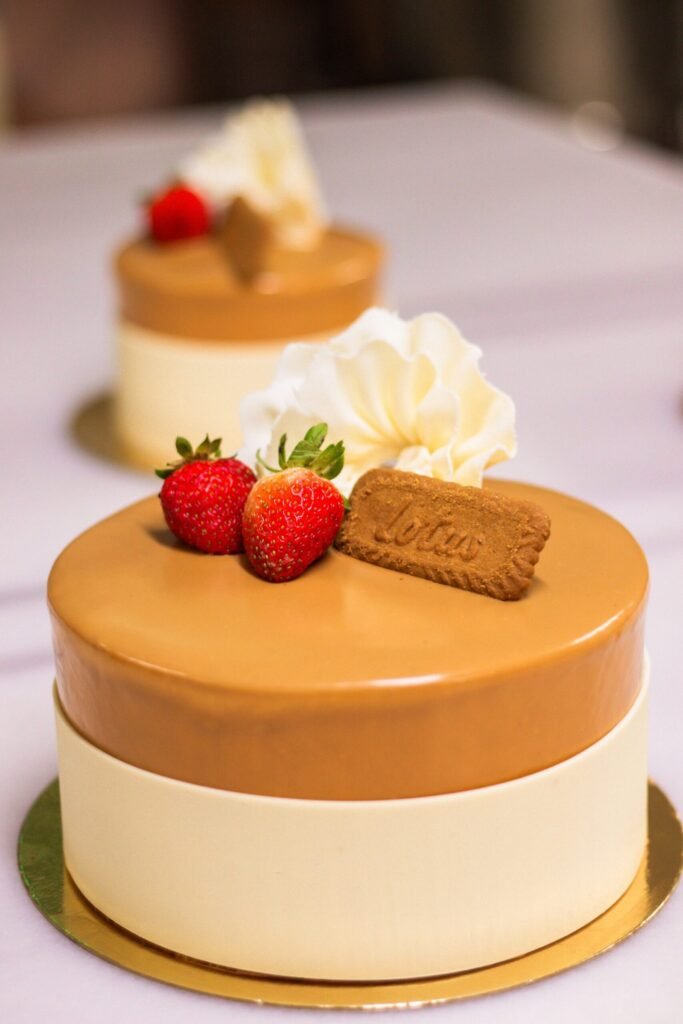 Lotus Cake